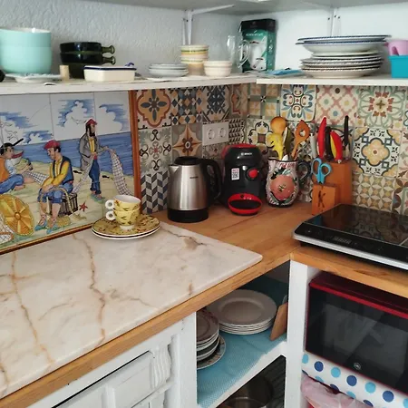 Apartment Little House With Garden & Parking,few Steps From White Beach *